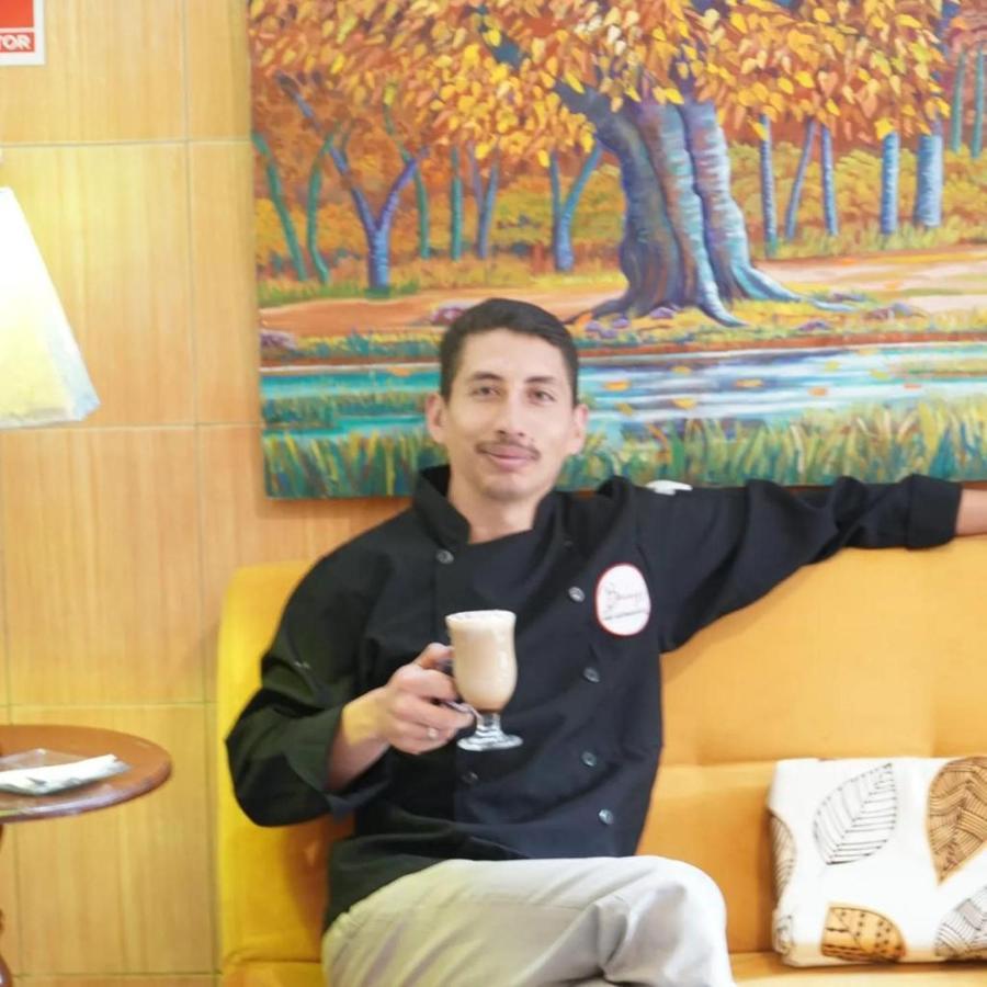 Hotel Estrellita Inn Alameda Кито Экстерьер фото